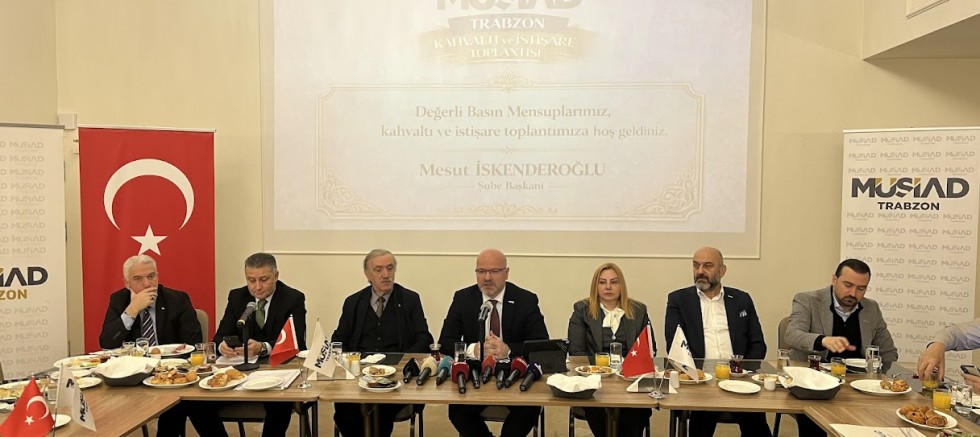 Mesut İskenderoğlu: “TRABZON YAPAY ZEKA KONUSUNDA MERKEZ OLABİLİR” - EKONOMİ