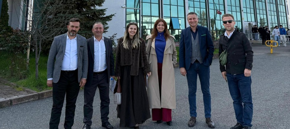 GELECEĞİN TURİZMCİLERİ SEKTÖR TEMSİLCİLERİYLE BİR ARAYA GELDİ - EĞİTİM